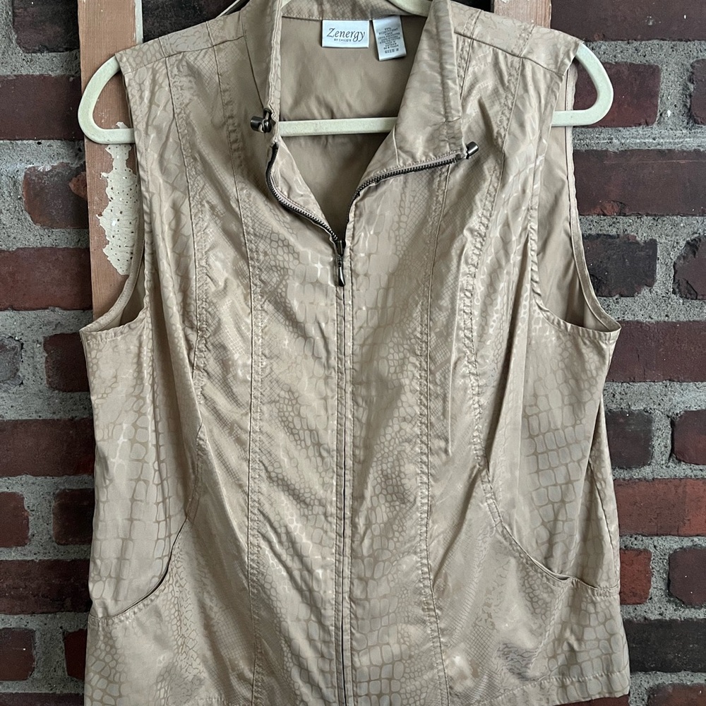 Zenergy by Chico’s Large (Chico’s Size 2) Tan Animal Print Zip Front Vest